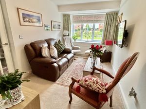 Snug/Playroom/Study- click for photo gallery